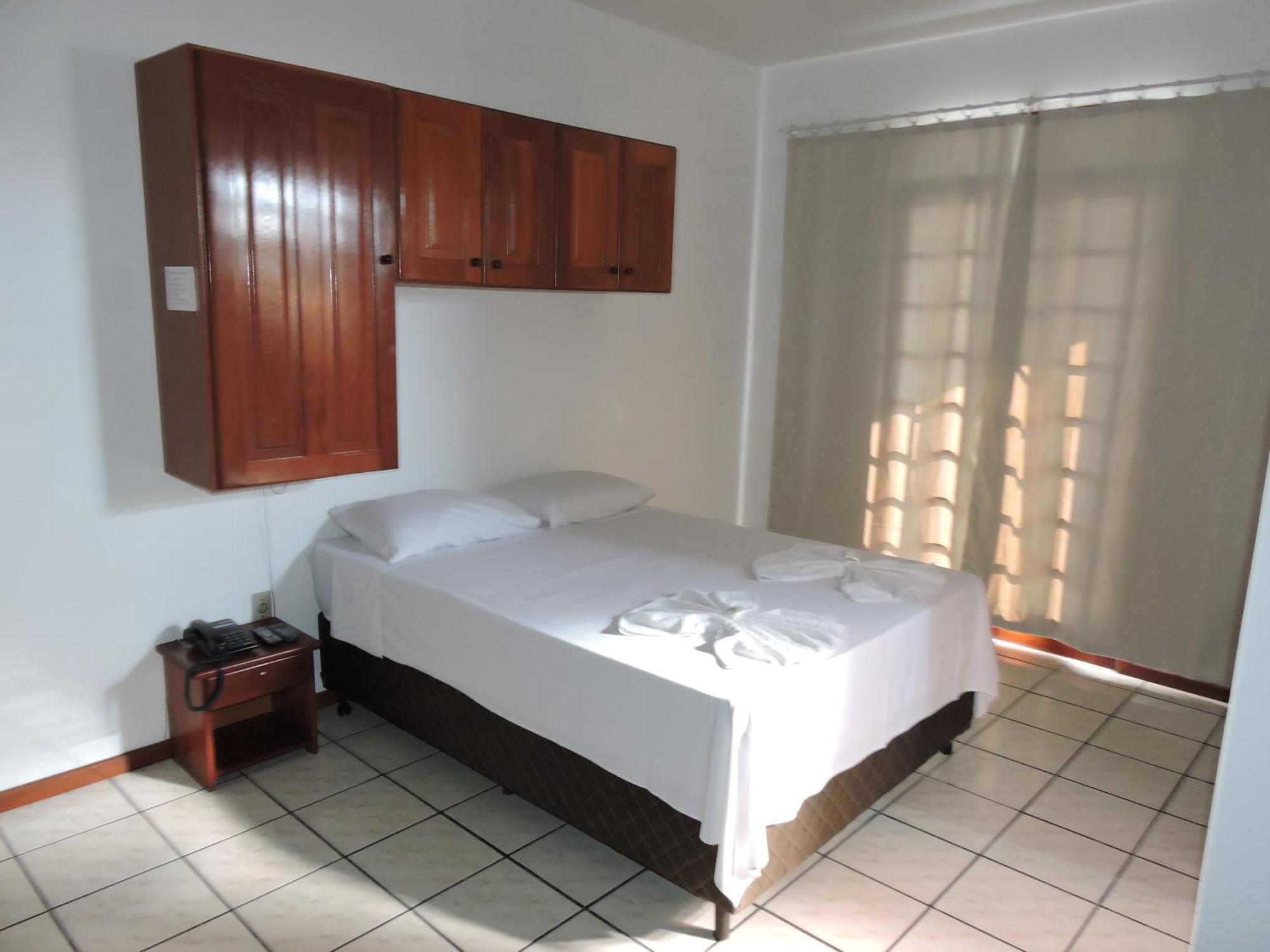 Rede Hs Hotelaria Флоріанополіс Номер фото